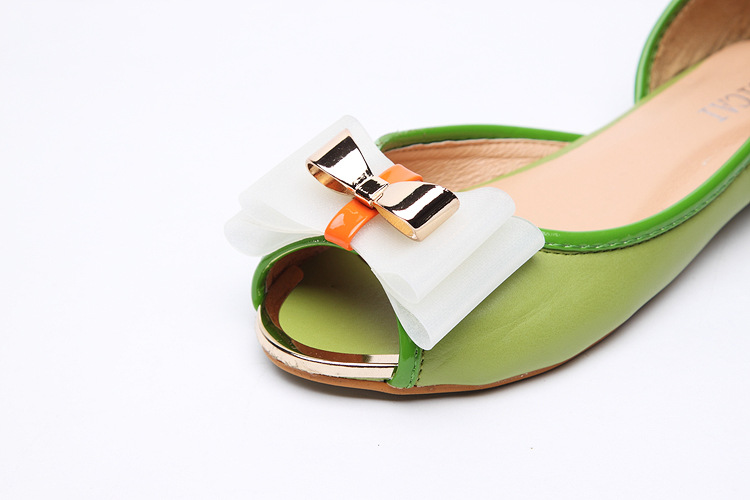 2012秋季新款时尚糖果色<em>女士凉鞋</em>舒适女工凉