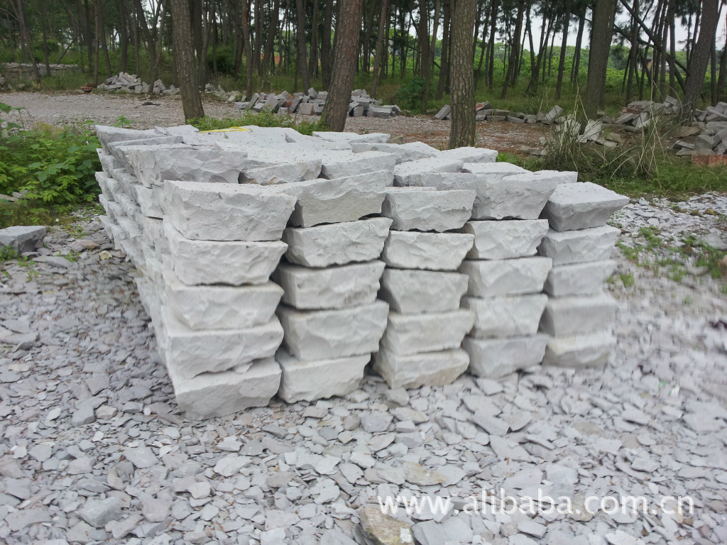 砖瓦及砌块-驳岸石 挡土墙石 护坡石 石板 块石