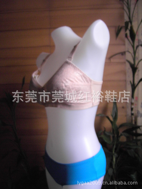 原单<em>外贸文胸</em>全罩性感时尚全棉质地文胸大量批