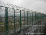 生产围栏网,监狱护栏网厂,建筑用网,隔离栅防护