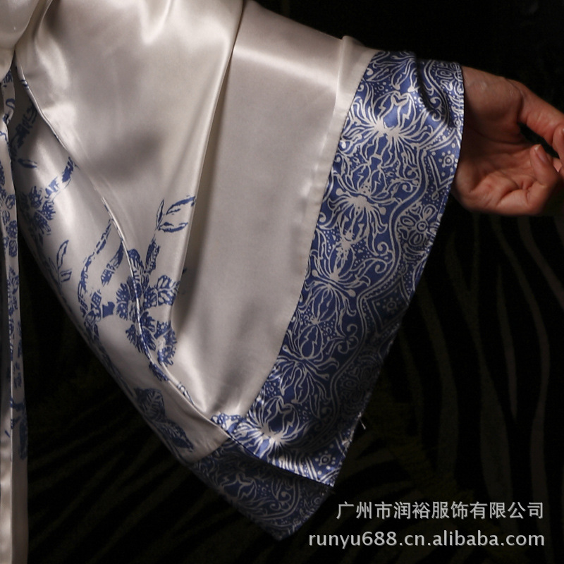 【seungpar升派 <em>睡衣</em> <em>真丝</em>长袖<em>睡袍睡裙</em>青花瓷