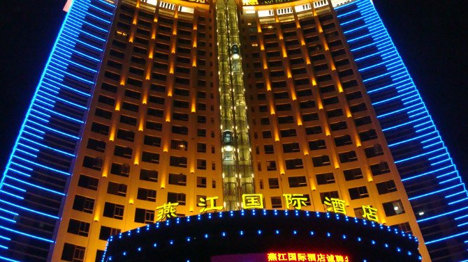 LED数码管(护栏管)工艺好坏差异_ruiyangled