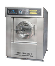 环县毯工慕粉萍：指尖翻飞 织就精巧“非遗”地毯