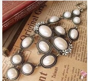 【欧美复古 ship 珍珠小花 亮钻 手链小饰品533