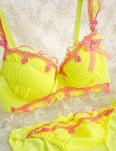 调整型<em>文胸_里料</em>:化纤类混纺_第4页_调整型文