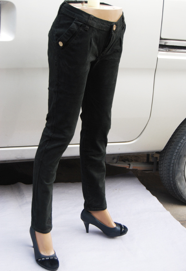 8509春装新款<em>女裤 流行色</em>军绿显瘦女式小脚牛