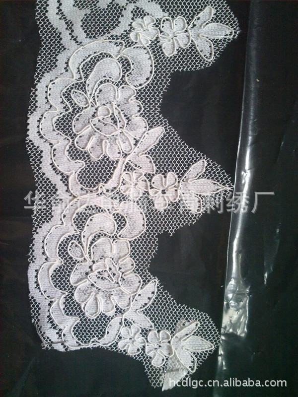 花边-水溶绣花厂直销大朵水溶花,车骨刺绣花边