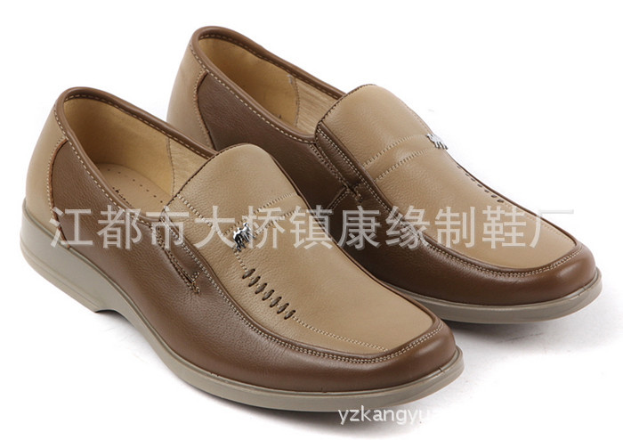 【厂家直销 骆驼男鞋 鞋子批发 专业提供各种品