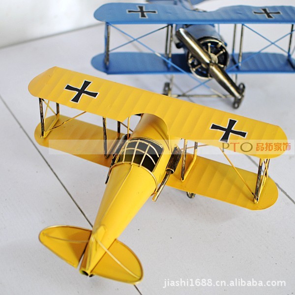 复古怀旧飞机模型 一战战斗机模型摆件 铁制品