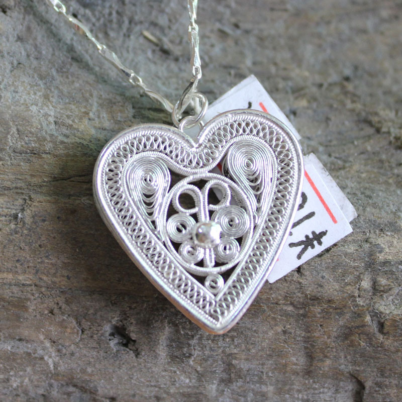 【供应苗族银饰 纯手工制作 99纯银 铜鼓吊坠工