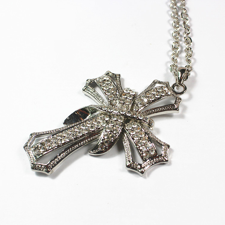 精品<em>饰品韩版</em>批发精美十字架长款<em>毛衣</em>链饰品挂