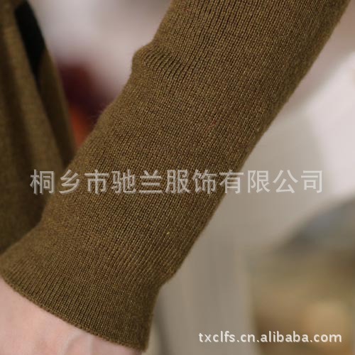 2012秋装新款韩版女装圆领长袖收腰显瘦不规则图案连衣裙羊毛衫