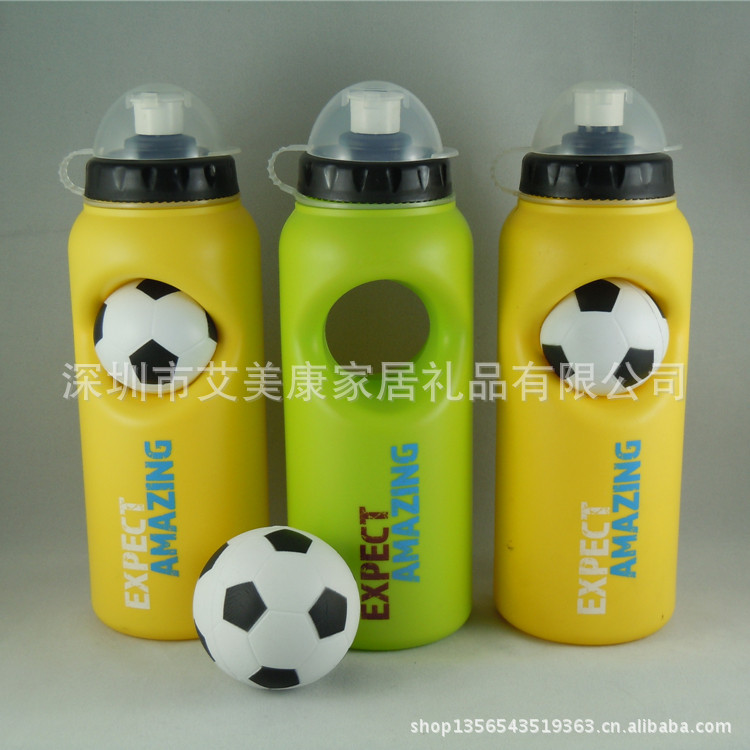 厂家直供促销礼品足球运动水壶 PE运动水壶 塑