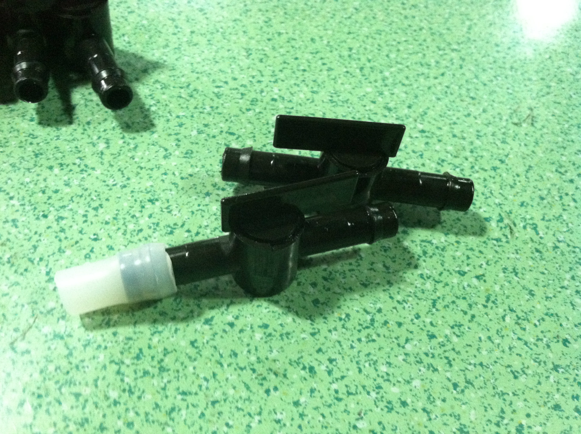 【塑料阀门 充气袋阀门】