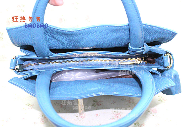 H17103 (7)