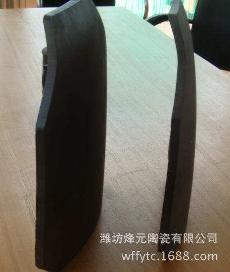 碳化硅多曲面板