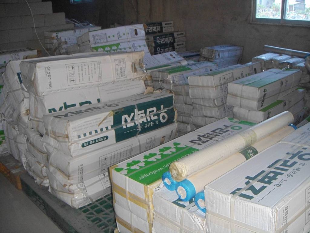 【【物美价廉】超便宜库存墙纸 韩国宇利墙纸