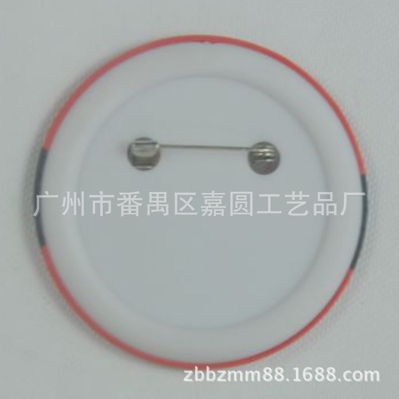 【胸章v胸章PVC厂家数字胸章软胶PVC滴胶胸卡通接近开关图片