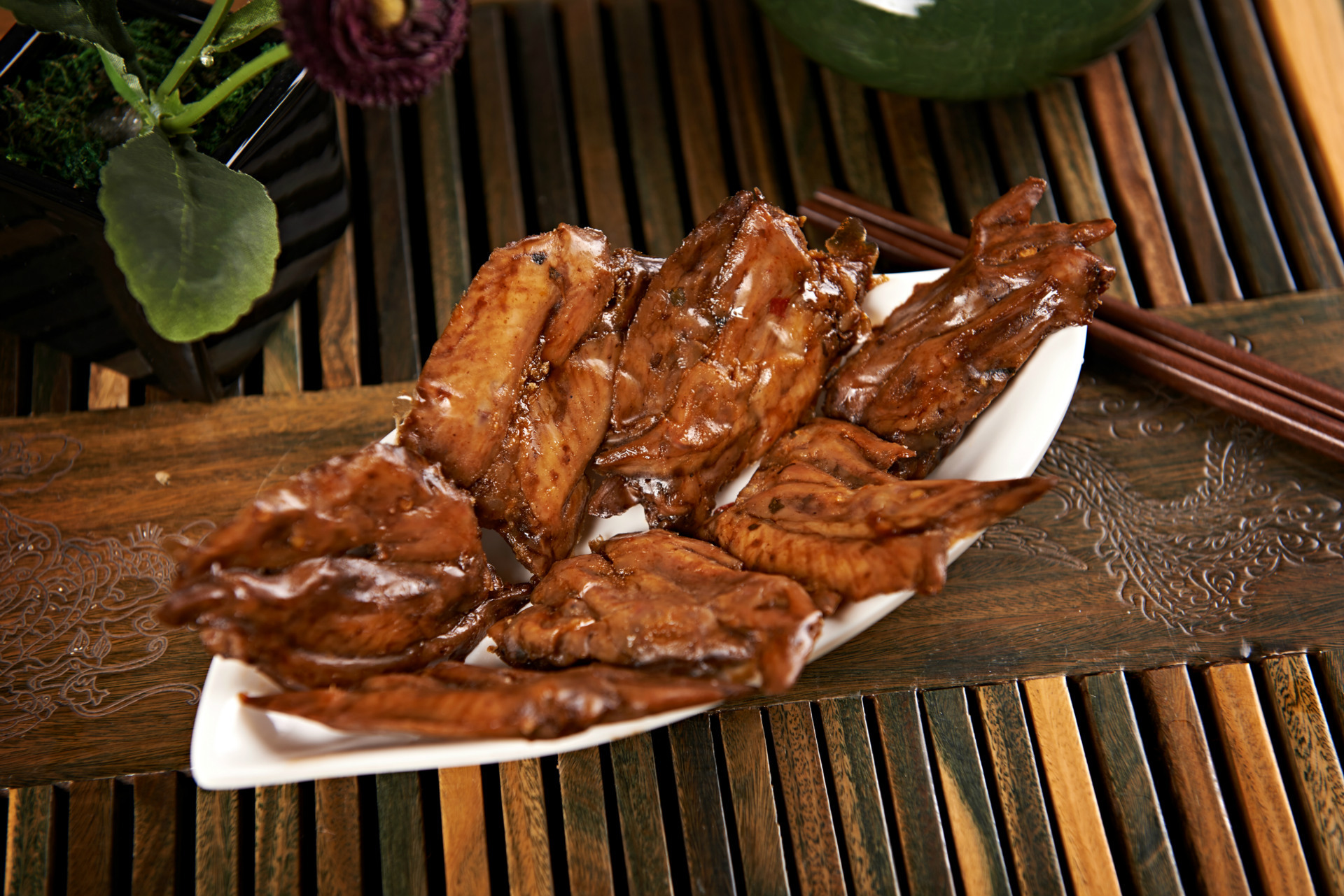 【批发湖北特产武汉黑鸭鸭翅卤味辣味肉类零食