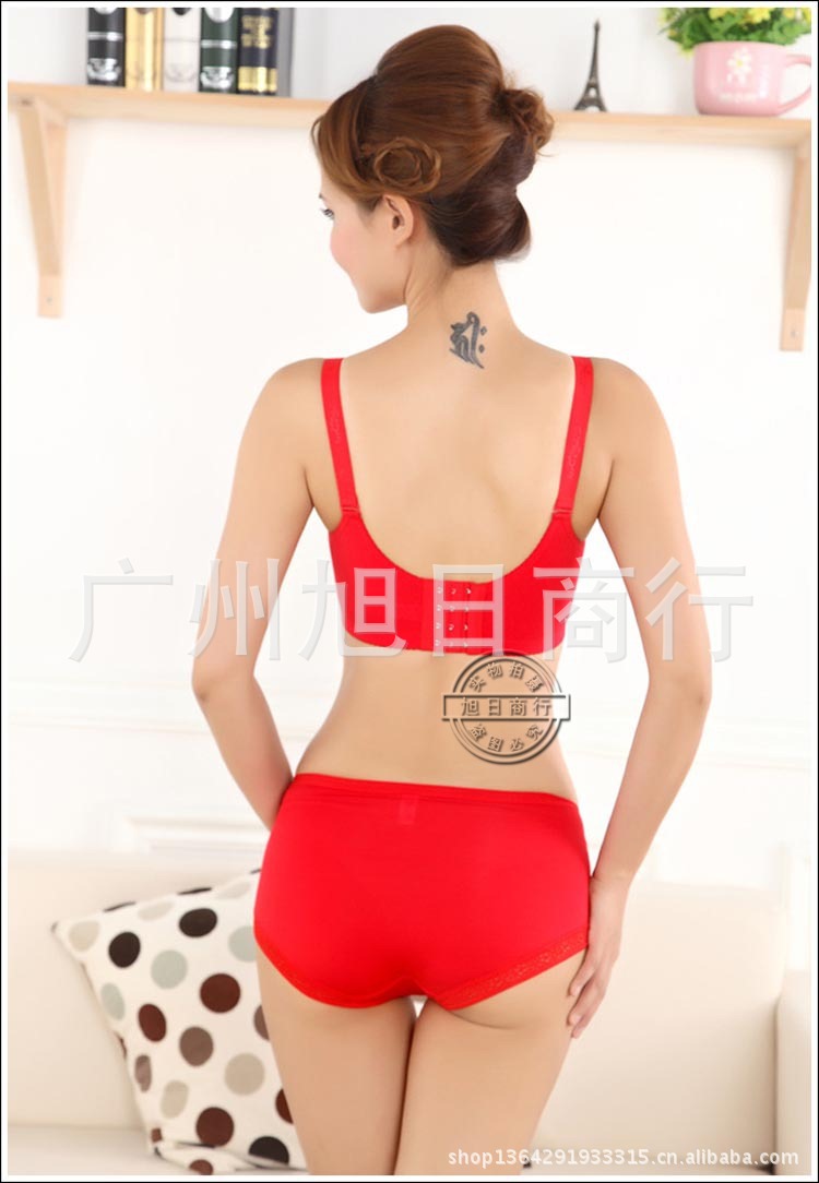 【金边刺绣内衣性感<em>文胸中模杯</em>红色本命年新娘