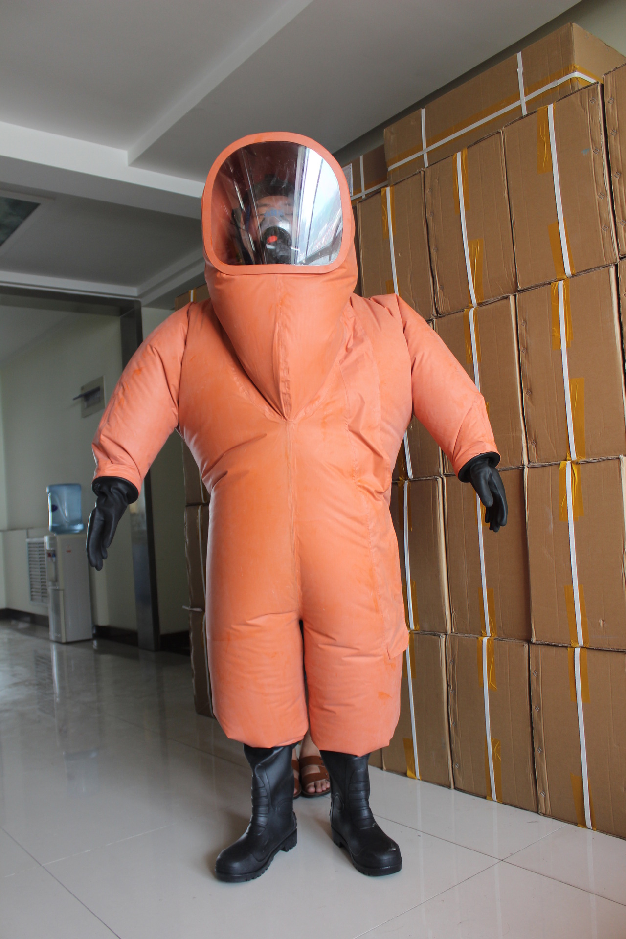 厂家提供fhia中型防化服 全封闭防化服 化学物质防护服