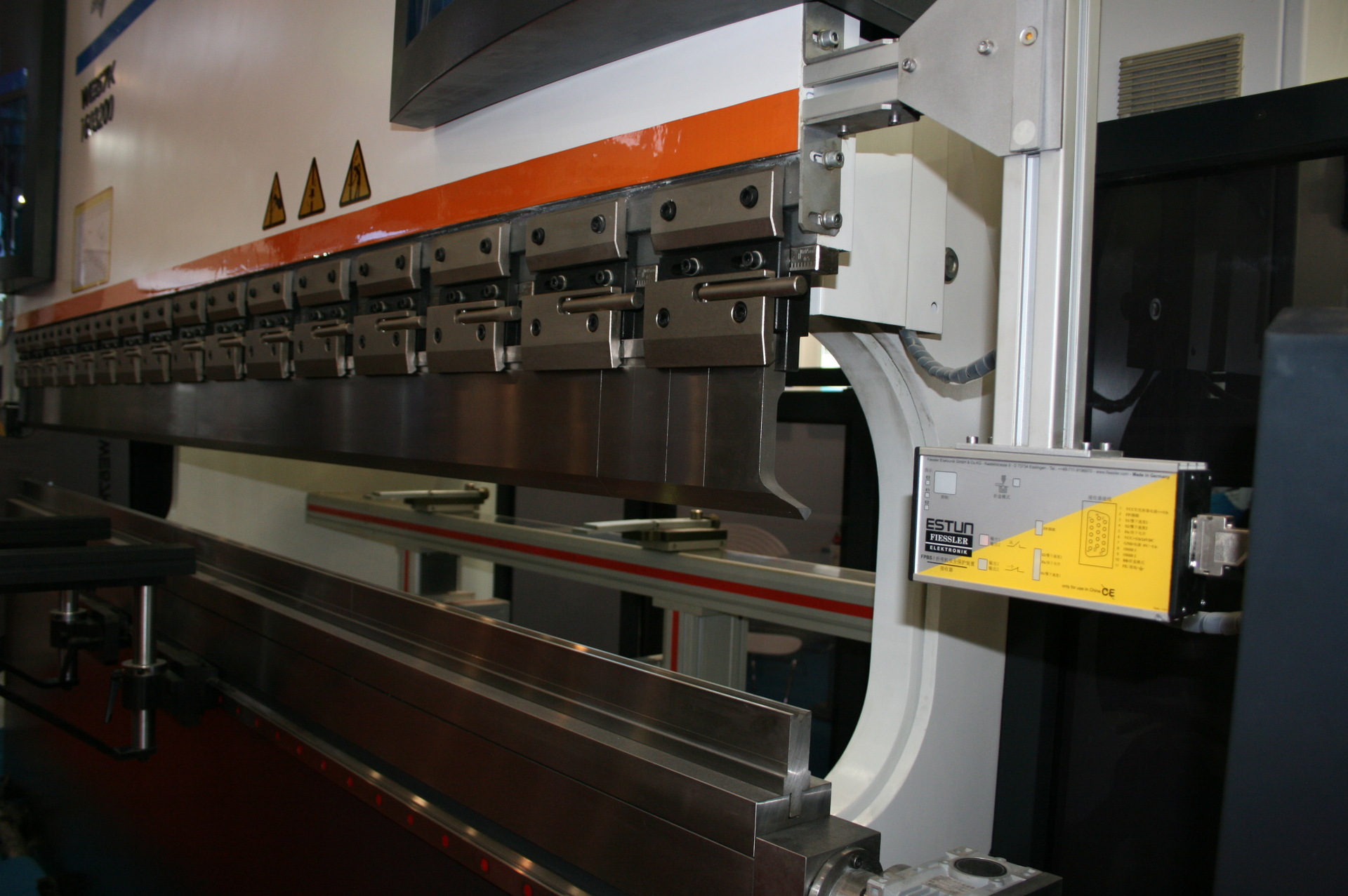 天水锻压直销 网上订购和询价可享受3%的优惠或延期3个月质保