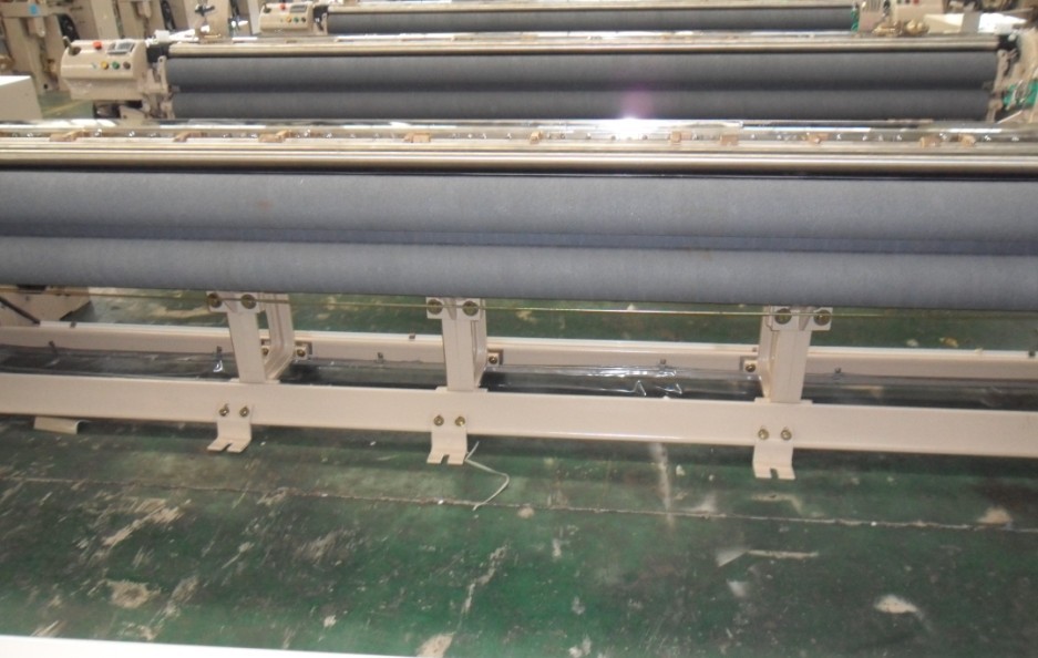 340cm water jet loom