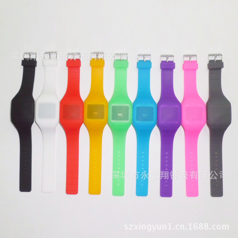 LED (27)