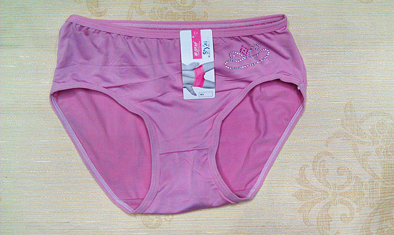 女式<em>冰丝三角内裤</em> 爆款 新货上架 少女三角内裤