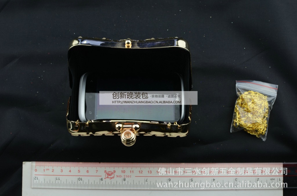 选购包包时，一定要参照尺寸介绍