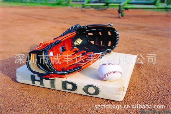 【供应棒球手套】_棒球手套真皮_棒球打击真