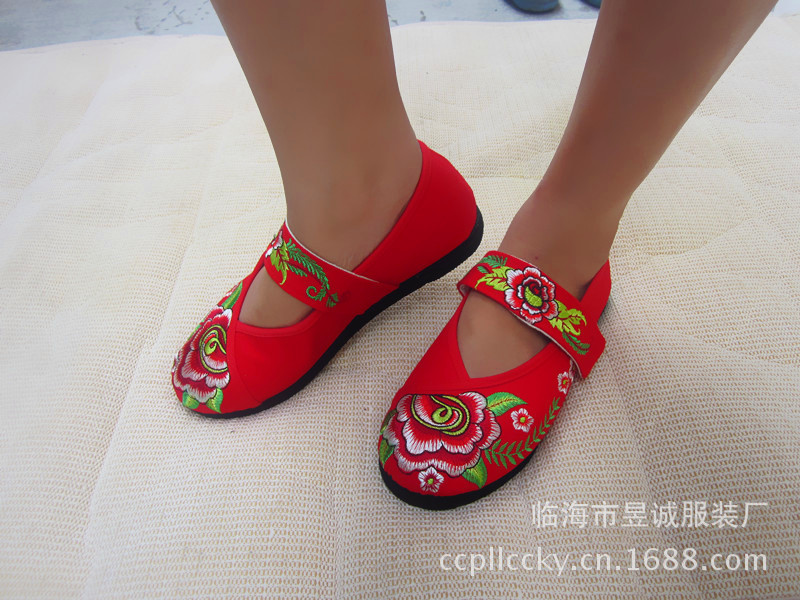 2013新款女式繡花鞋，老北京佈鞋，漢舞民族風1320工廠,批發,進口,代購