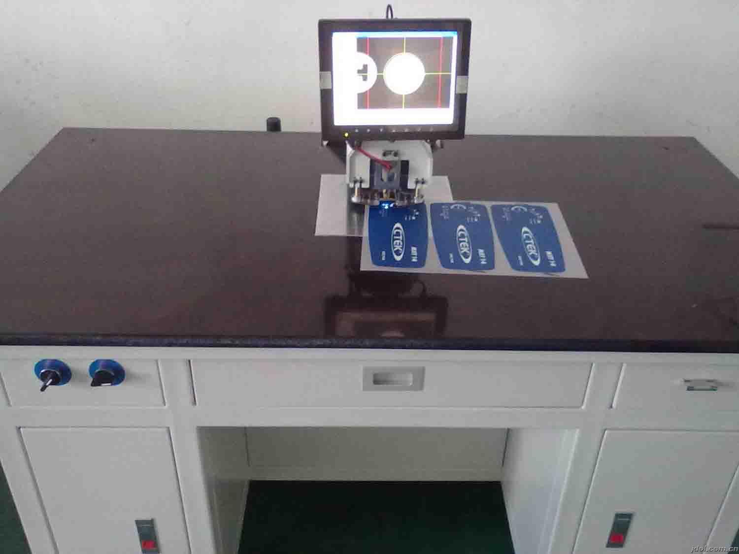 235939afe2bd4421ae52d0a010d2a1