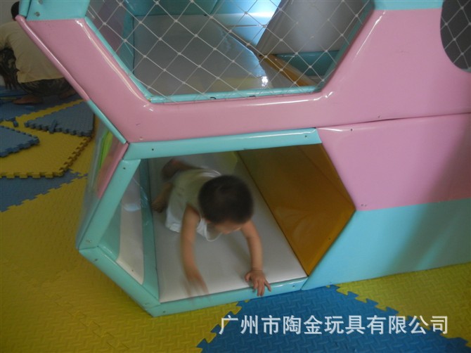 淘气堡-2013新型室内儿童游乐园 儿童乐园设备