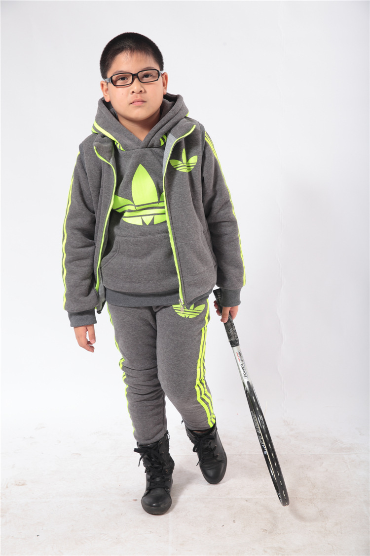 【秋冬装2013潮新款<em>韩版卫衣马甲</em>童装三件套