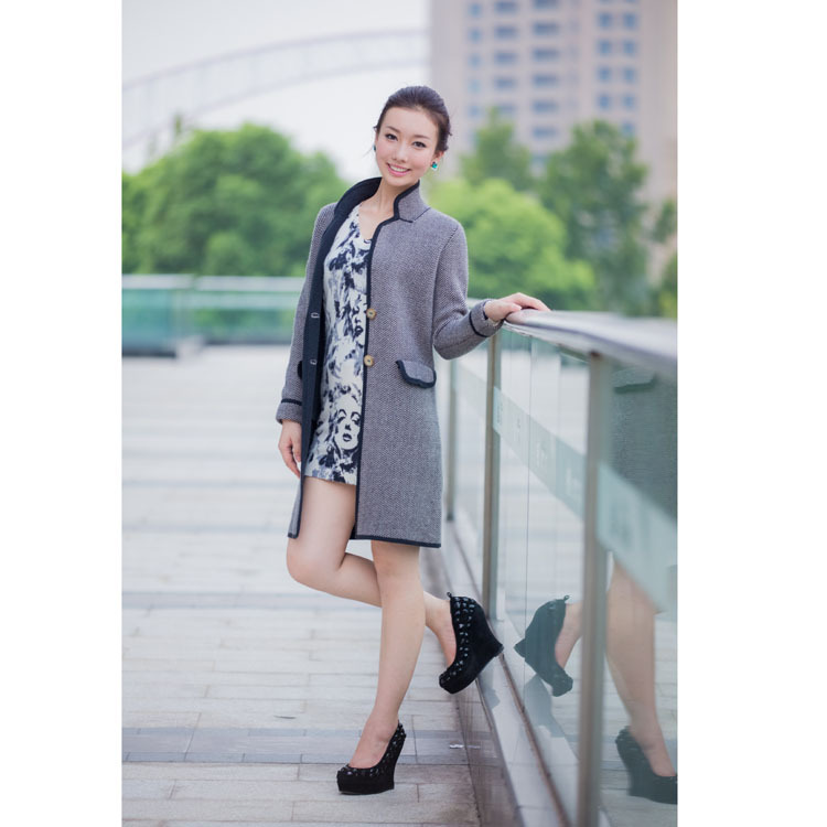 批发采购女式<em>毛衣</em>-热销<em>名牌</em>时尚<em>羊绒</em>衫 新款女