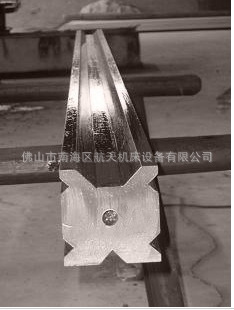 折弯机模具