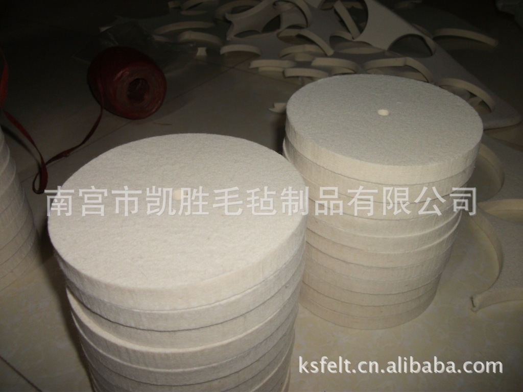 605189318_1435155704