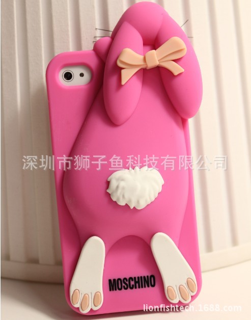 moschino iphone bunny