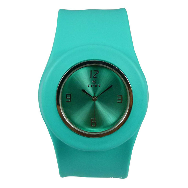 395595972_1123143717