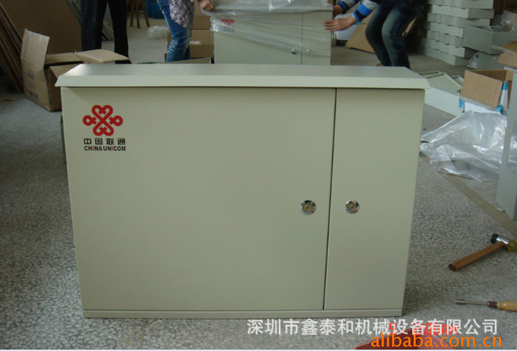 【深圳机箱生产厂家提供东莞板金加工,钣金冲