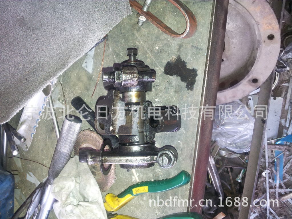 厂家专业维修上柴12v135发电机组