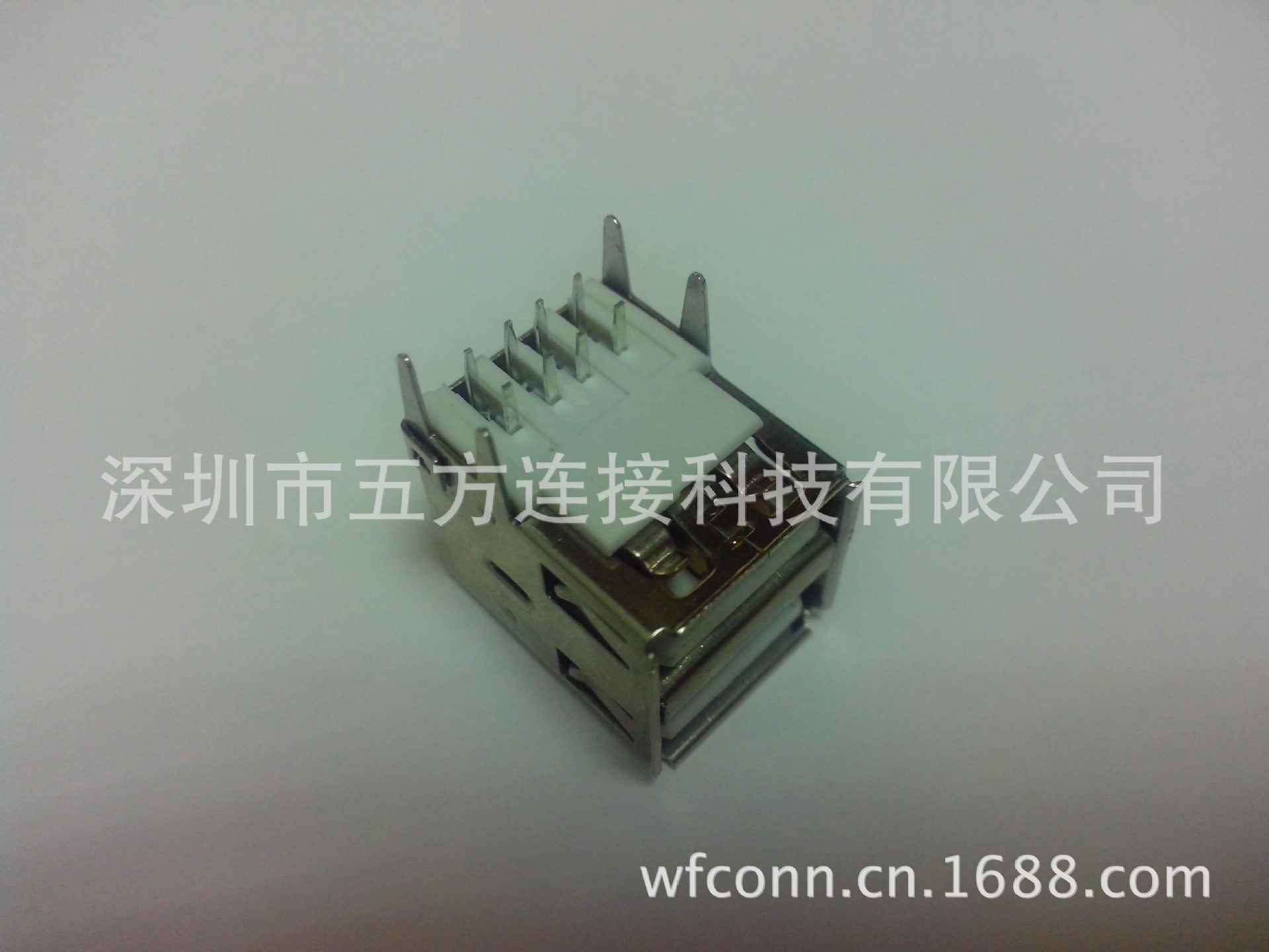 雙層USB卷邊直角90度
