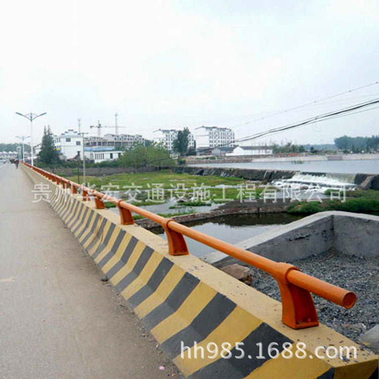 贵州公路桥梁防撞栏杆专业施工 无缝钢管扶手