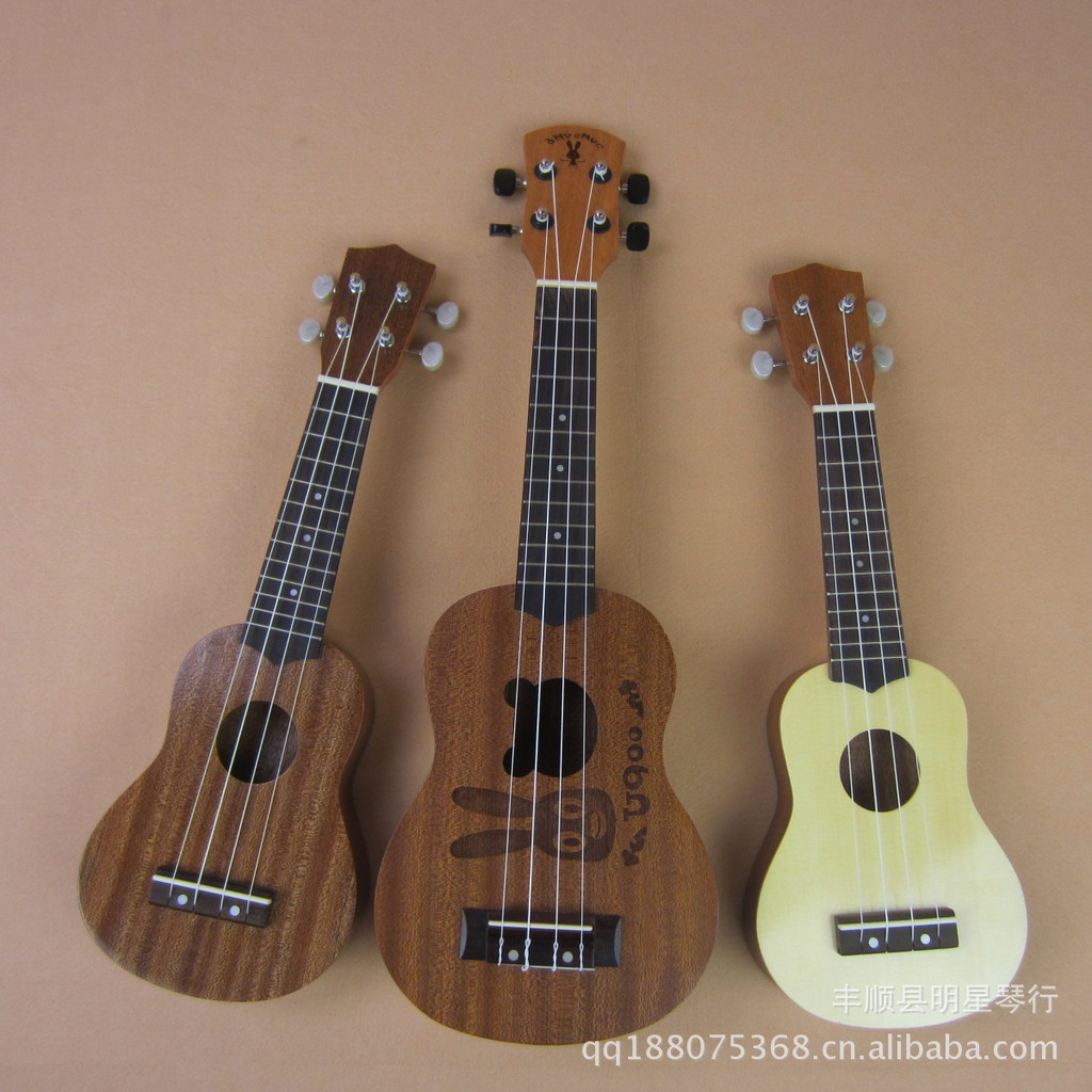 17寸迷你 12品 尤克里里 ukulele小吉他 乌克丽丽