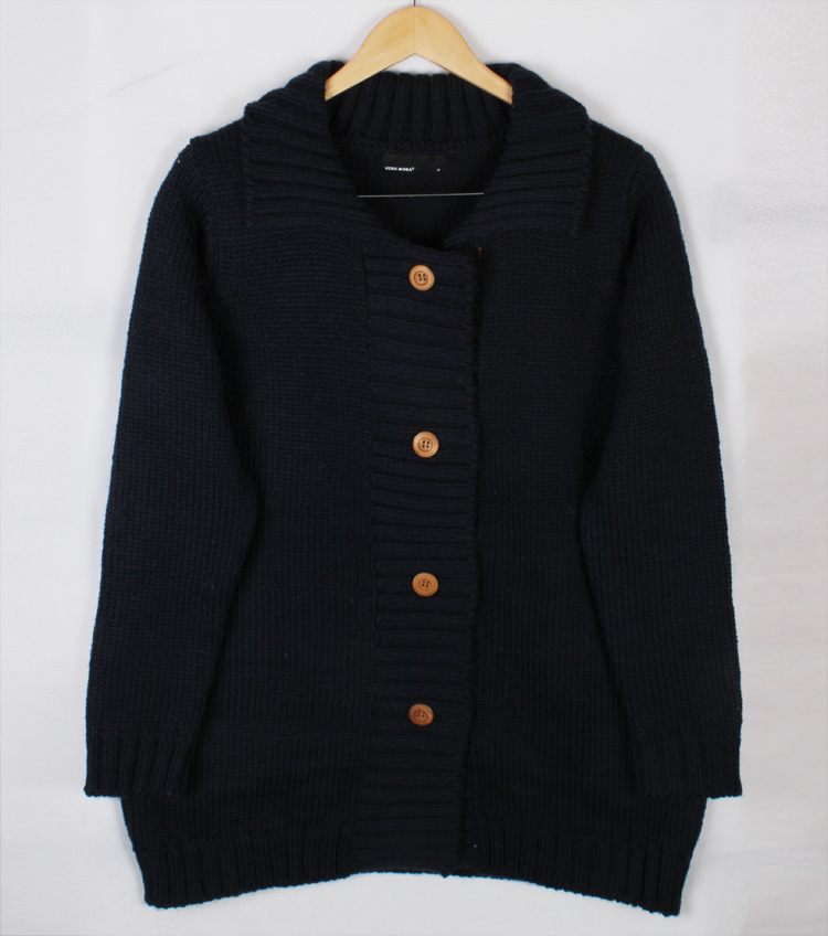 式中长款纯色针织衫 翻领对襟<em>宽松毛衣开衫厂</em>