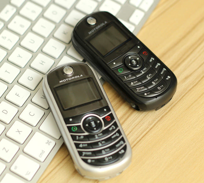 手机-批发供应库存底价 经典老款 MOTO手机 C