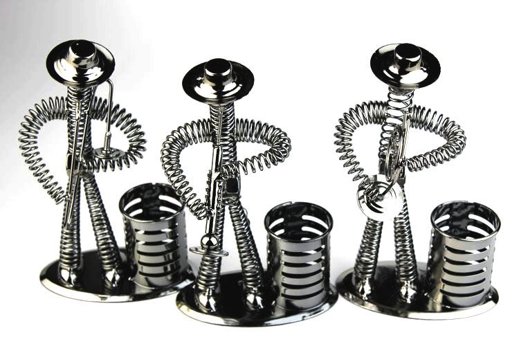 【E3-002 弹簧人乐器铁艺笔筒 创意文具 精致礼品】价格,厂家,图片,笔筒,义乌市聚尚工艺品商行-马可波罗网