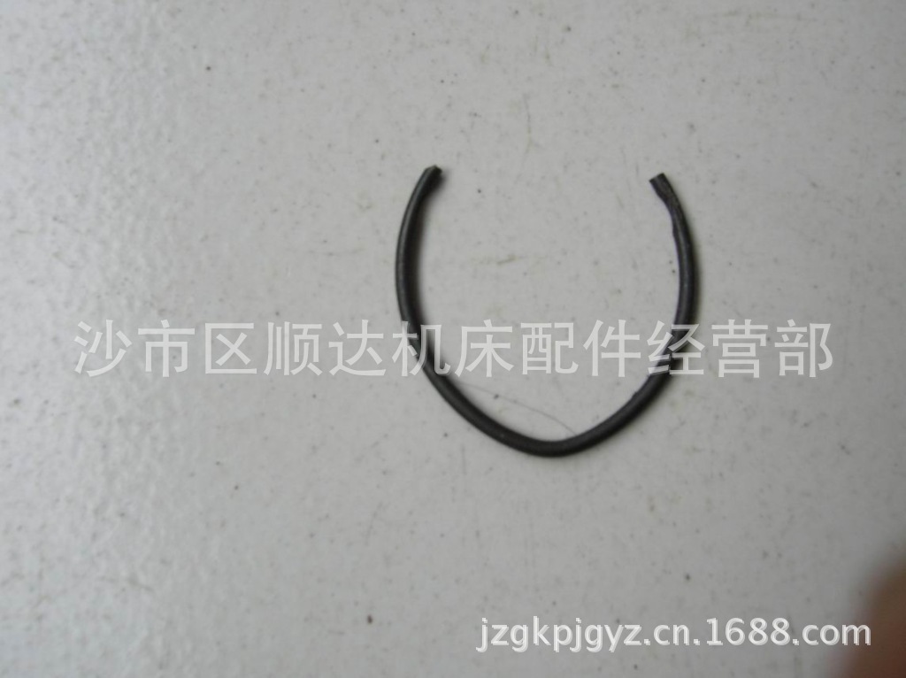 摇臂钻床卡簧