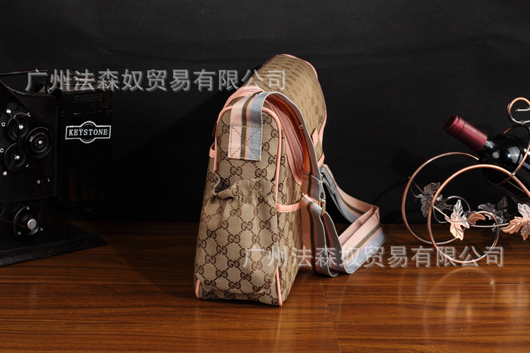 GUCCI 123326 粉色 (4)